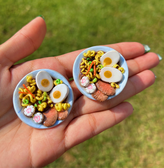 Detailed Handmade Ramen Bowl Magnet *Only one magnet included